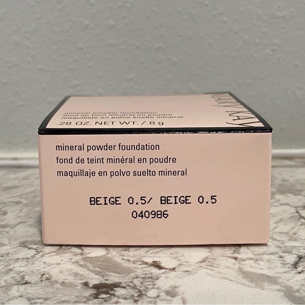 Mary Kay Mineral Powder Foundation Beige 0.5